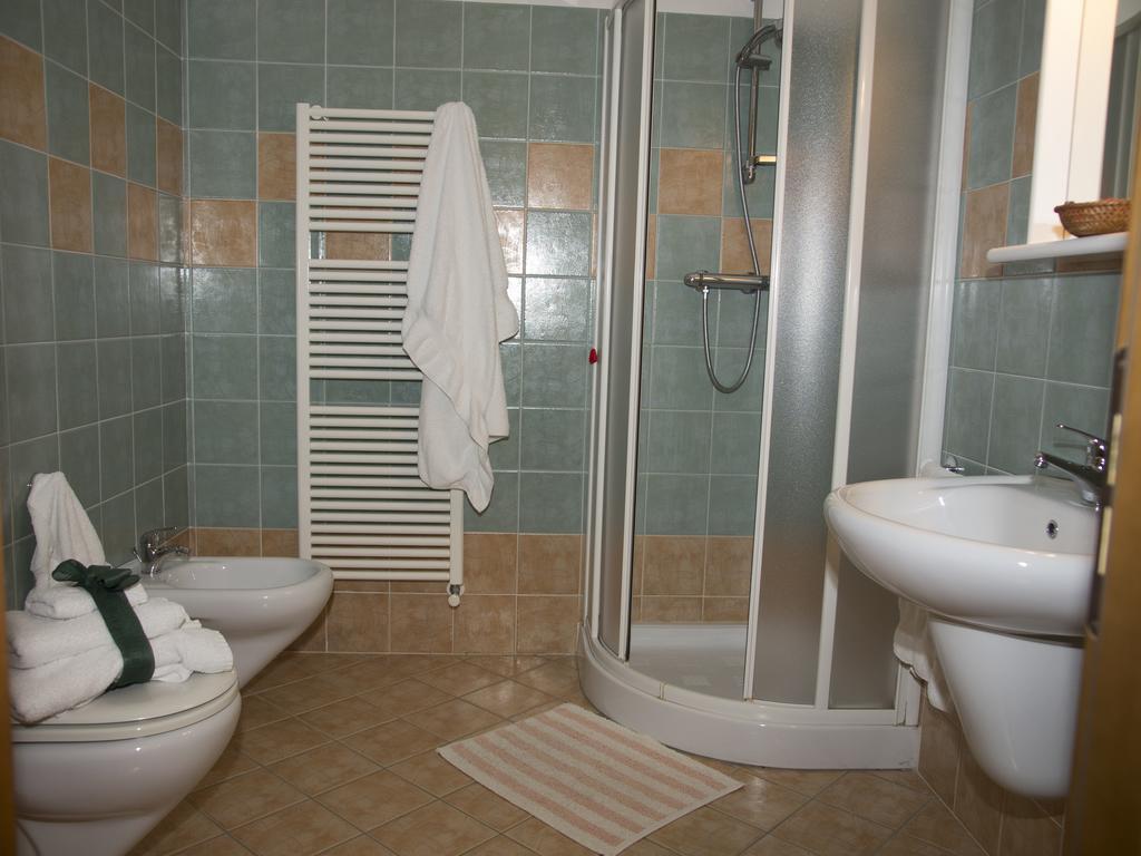 B&B La Gibiana Costigliole d'Asti Kamer foto